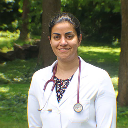 Dr. Aisha Salam, Cumming Veterinarian